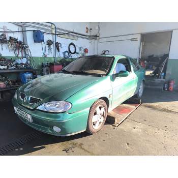 RENAULT MEGANE I Coach (DA0/1_) de desguace