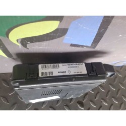 Recambio de caja reles / fusibles para renault megane ii berlina 5p emotion referencia OEM IAM 8200306033A  