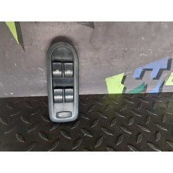 Recambio de mando elevalunas delantero izquierdo para renault megane ii berlina 5p emotion referencia OEM IAM 156018070  