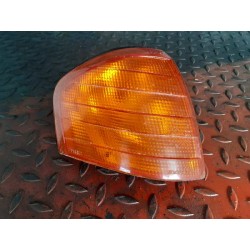 Recambio de piloto delantero derecho para mercedes-benz clase c (w202) berlina 250 diesel (202.125) referencia OEM IAM 202826024