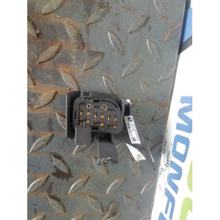 Recambio de mando volante para jeep gr.cherokee (wj/wg) 2.7 crd cat referencia OEM IAM 5GY381AZAA 23199 C18321