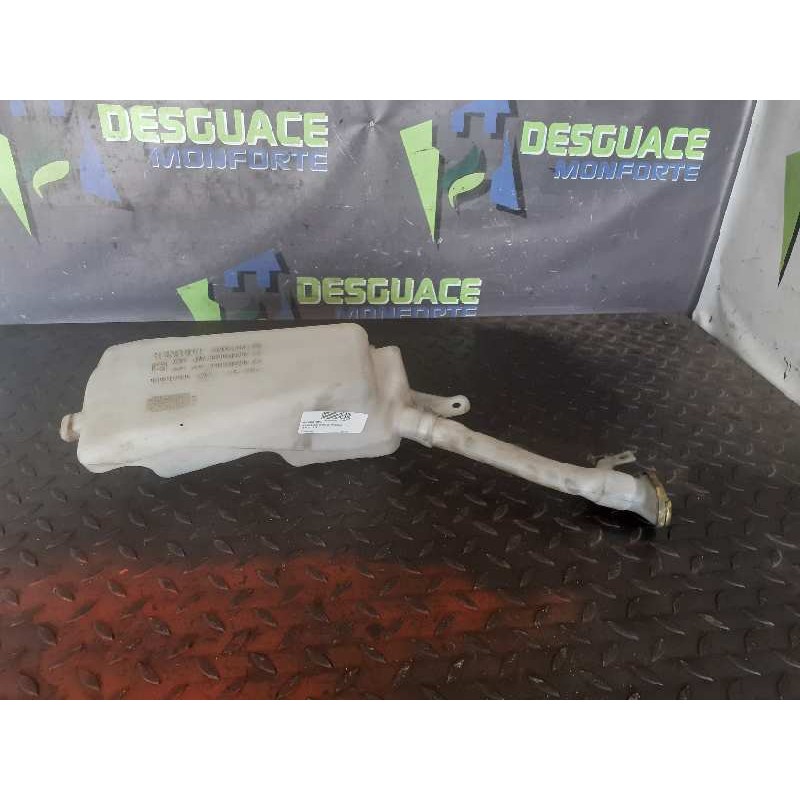 Recambio de deposito limpia para renault clio iii confort dynamique referencia OEM IAM 8200212701 7701058023 