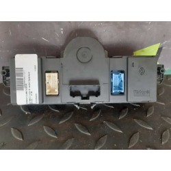 Recambio de mando climatizador para renault clio iii confort dynamique referencia OEM IAM 8200296683  