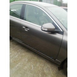 Recambio de puerta delantera derecha para volvo s80 berlina d5 awd kinetic referencia OEM IAM 42424741  