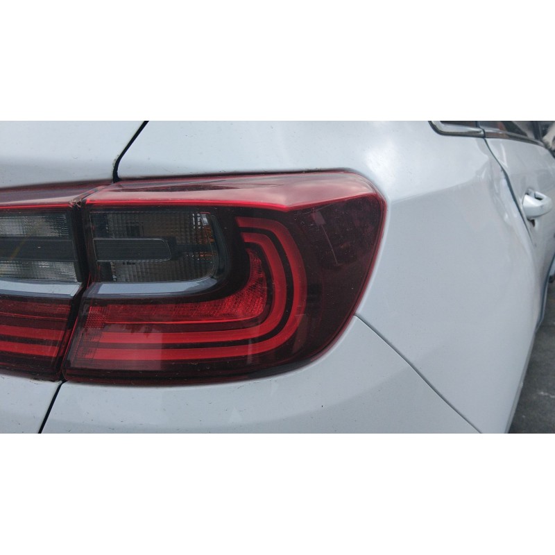 Desguace MonfortePILOTO TRASERO DERECHO 92402J7050 KIAPiezas vehículos|Desguace Monforte