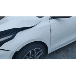 Recambio de aleta delantera izquierda para kia ceed (cd) 1.0 t-gdi referencia OEM IAM 66311J7010  