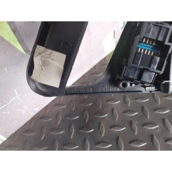Recambio de mando elevalunas delantero izquierdo para citroën xantia berlina 1.9 td exclusive referencia OEM IAM 9613057277  