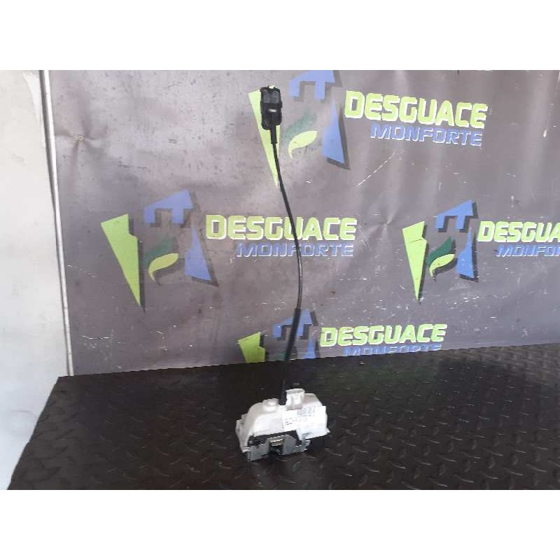 Recambio de cerradura puerta trasera derecha para renault laguna ii (bg0) confort authentique referencia OEM IAM   