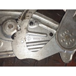 Desguace MonforteELEVALUNAS DELANTERO DERECHO 807301396R RENAULTElevalunas delantero derecho|Desguace Monforte