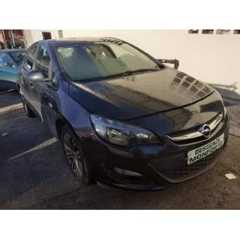 OPEL ASTRA J (P10) de desguace