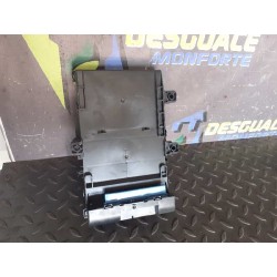 Recambio de caja reles / fusibles para chrysler gran voyager 4.yn5m referencia OEM IAM P04707996AE  