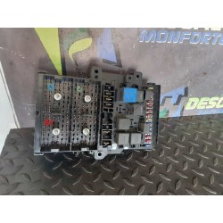 Recambio de caja reles / fusibles para chrysler gran voyager 4.yn5m referencia OEM IAM P04707996AE  