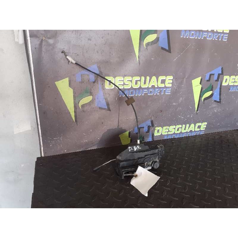 Recambio de cerradura puerta delantera derecha para mercedes-benz clase a (w168) 170 cdi (168.008) referencia OEM IAM   