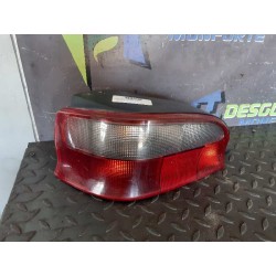 Recambio de piloto trasero izquierdo para citroën saxo 1.6 vts referencia OEM IAM   