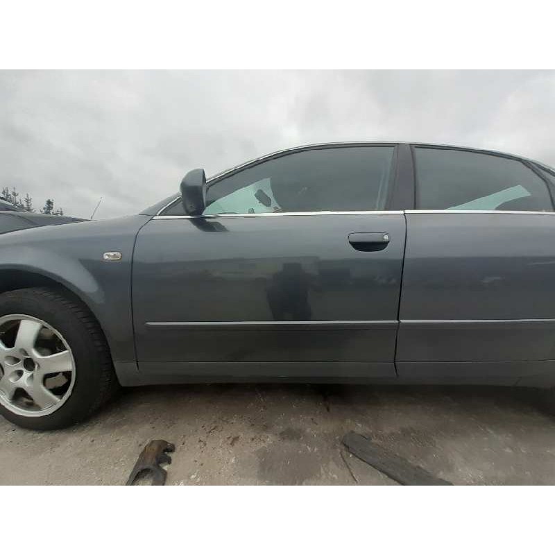 Recambio de puerta delantera izquierda para audi a4 berlina (8e) 1.9 tdi (96kw) referencia OEM IAM 8E0831051  