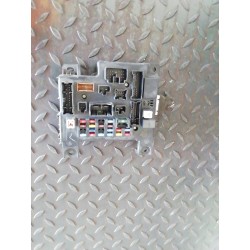 Recambio de caja reles / fusibles para mitsubishi lancer berlina (cy0) invite referencia OEM IAM 8637A465 518985007 L8637002A