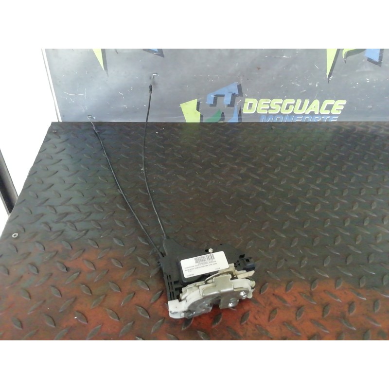 Recambio de cerradura puerta trasera derecha para mitsubishi lancer berlina (cy0) invite referencia OEM IAM 5745A304  
