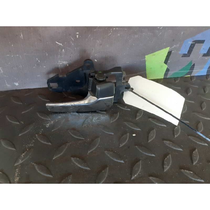 Recambio de maneta interior delantera derecha para mitsubishi lancer berlina (cy0) invite referencia OEM IAM MN105360  