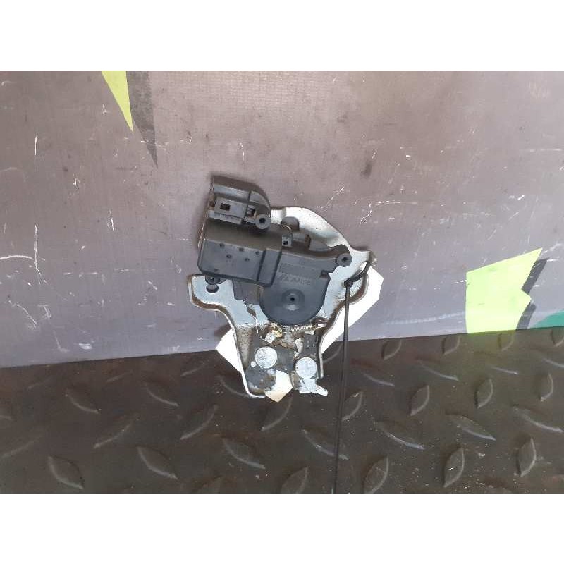 Recambio de cerradura maletero / porton para mitsubishi lancer berlina (cy0) invite referencia OEM IAM 5927A012  