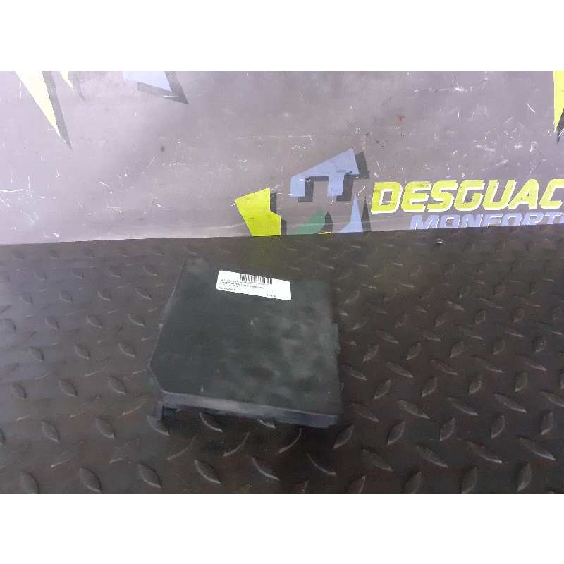 Recambio de caja reles / fusibles para nissan qashqai (j10) acenta 4x4 referencia OEM IAM 284B7JD00B 519228324 1018547310