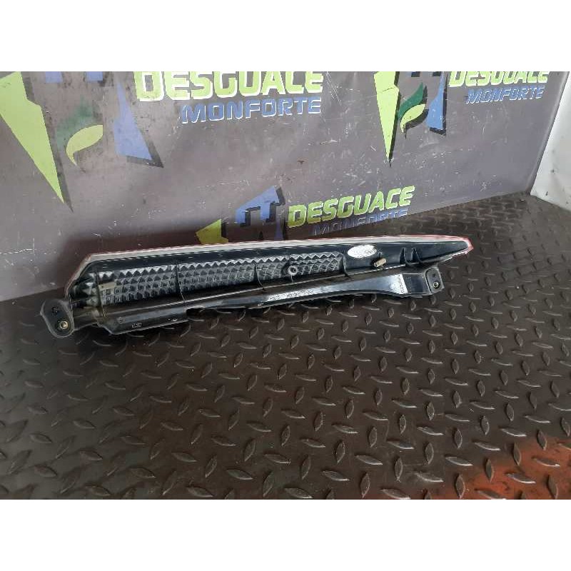 Recambio de piloto trasero derecho para volvo xc90 d5 momentum (5 asientos) (136kw) referencia OEM IAM 30698142  