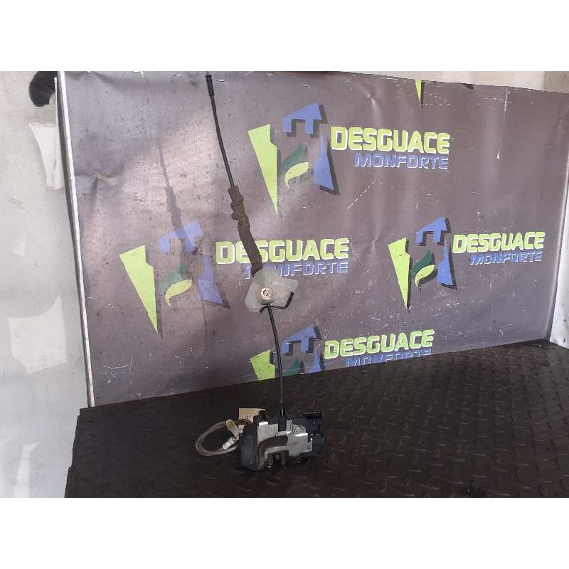 Recambio de cerradura puerta delantera izquierda para nissan qashqai (j10) acenta 4x4 referencia OEM IAM 80501EY10D  