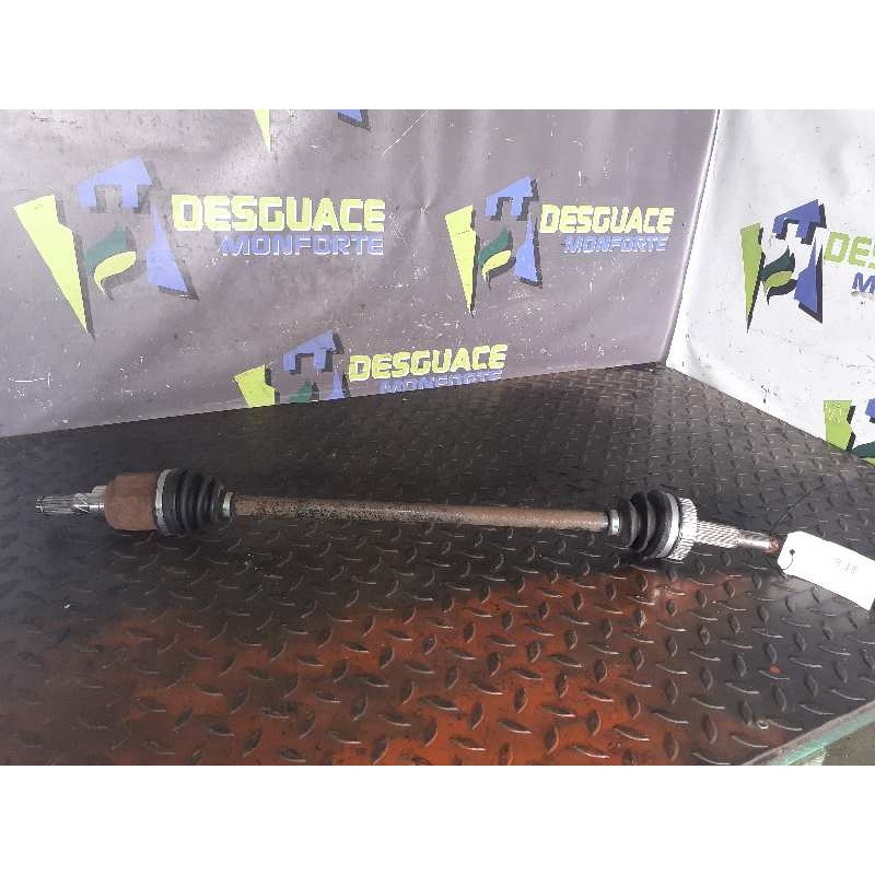 Recambio de transmision trasera derecha para nissan qashqai (j10) acenta 4x4 referencia OEM IAM 39600JD60B50  