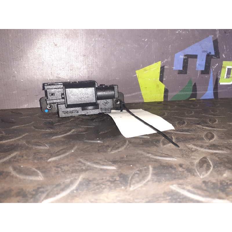 Recambio de cerradura maletero / porton para nissan qashqai (j10) acenta 4x4 referencia OEM IAM 90502EY10A  