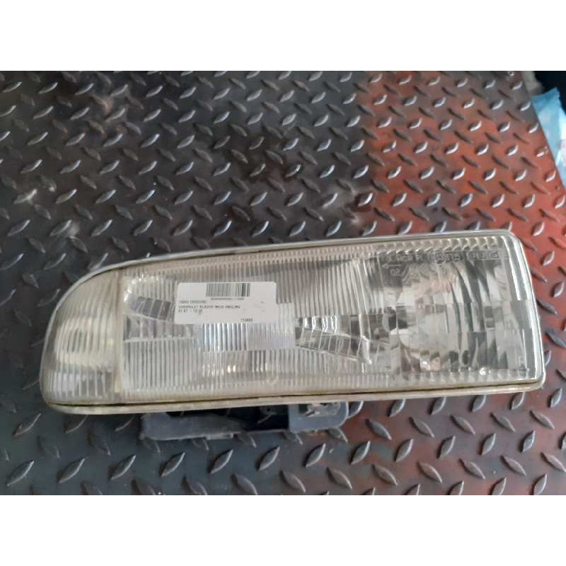 Recambio de faro derecho para chevrolet blazer (neu) 4wd mid referencia OEM IAM   