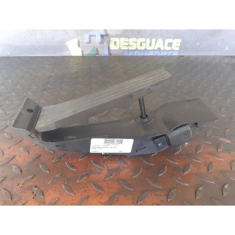 Recambio de pedal acelerador para bmw serie 5 berlina (e60) 525d referencia OEM IAM 25916010 260604 