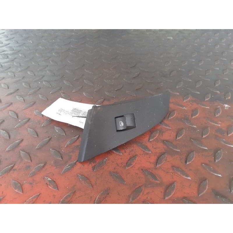 Recambio de mando elevalunas trasero derecho para bmw serie 5 berlina (e60) 525d referencia OEM IAM 15979804 6922244 