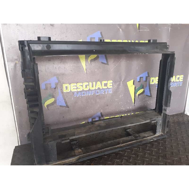 Recambio de panel frontal para bmw serie 5 berlina (e60) 525d referencia OEM IAM B132787 779284403 C4181