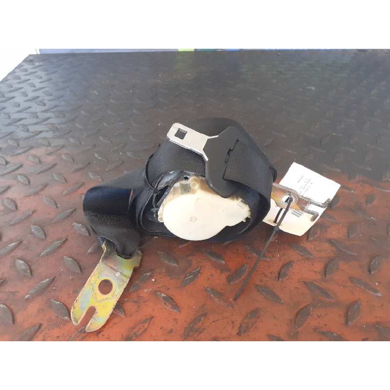Recambio de cinturon seguridad trasero derecho para bmw serie 5 berlina (e60) 525d referencia OEM IAM 33005895  