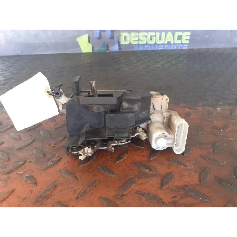 Recambio de cerradura puerta delantera izquierda para fiat punto berlina (188) referencia OEM IAM   