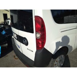 Recambio de piloto trasero derecho para opel combo d 1.6 cdti referencia OEM IAM   