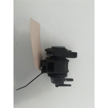 Recambio de valvula aire adicional para renault megane iii sport tourer expression referencia OEM IAM 8200575400  