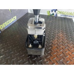 Recambio de palanca cambio para audi a4 berlina (8e) 2.0 tdi 16v (103kw) referencia OEM IAM 4B0713281  