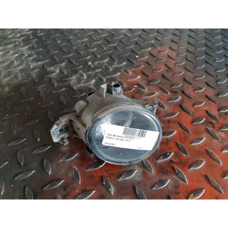 Recambio de faro antiniebla izquierdo para renault laguna ii (bg0) referencia OEM IAM 8200002469  