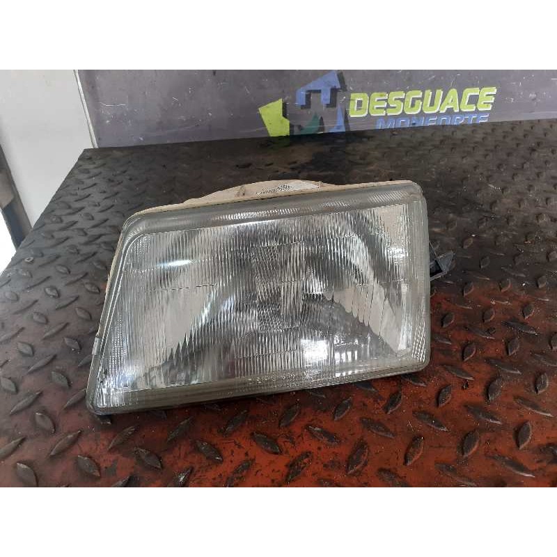 Recambio de faro izquierdo para peugeot 205 berlina 1.1 referencia OEM IAM   