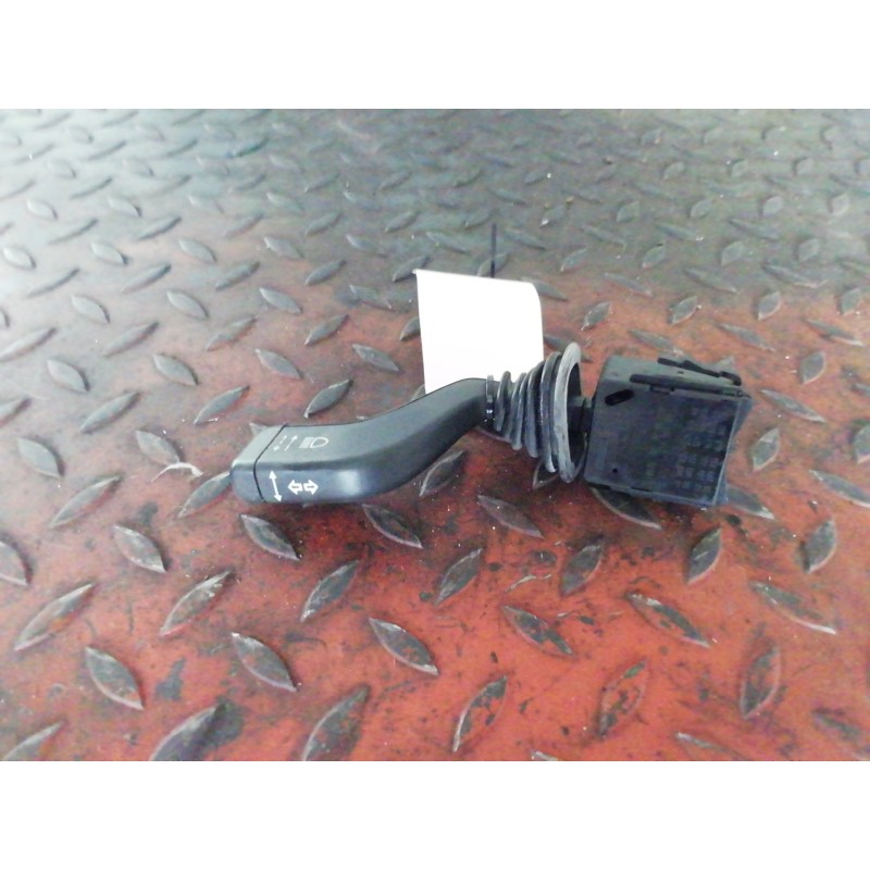 Recambio de mando intermitentes para opel corsa c referencia OEM IAM 09185413  