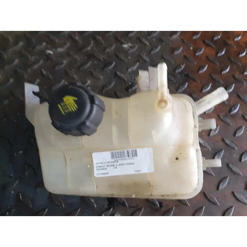 Recambio de deposito expansion para renault megane iii sport tourer expression referencia OEM IAM 217100005R  
