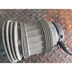 Recambio de amortiguador trasero para porsche panamera 4s referencia OEM IAM 97033353315  