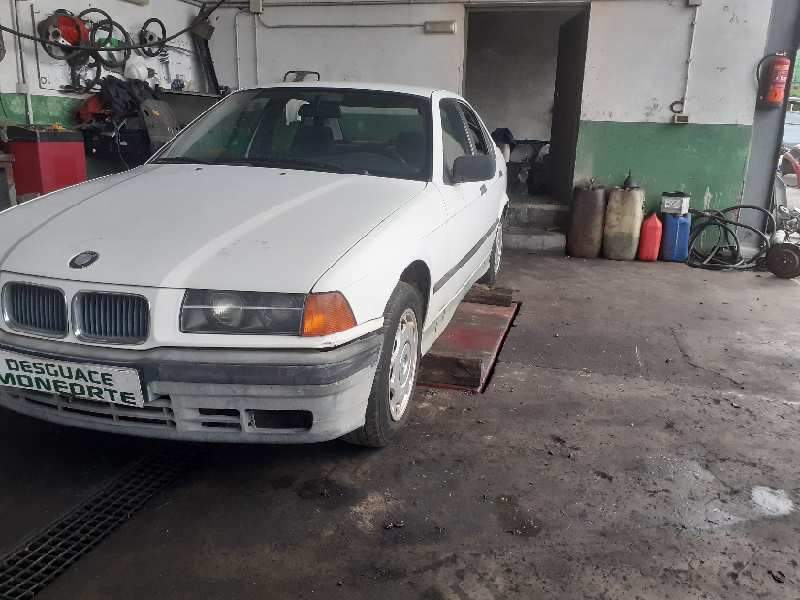 BMW SERIE 3 BERLINA (E36)