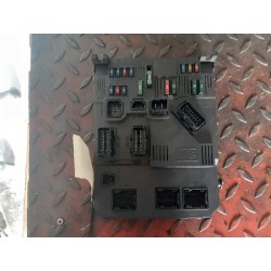 Recambio de caja reles / fusibles para peugeot 206 sw quiksilver referencia OEM IAM 9646777280  