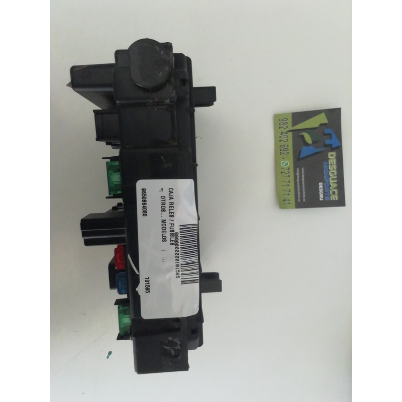 Recambio de caja reles / fusibles para peugeot 307 break / sw (s1) 2.0 hdi fap cat referencia OEM IAM 9650664080 40170536 BSMB3
