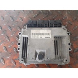 Recambio de centralita motor uce para renault scenic ii gran scenic referencia OEM IAM 8200705747 0281013907 8200705748