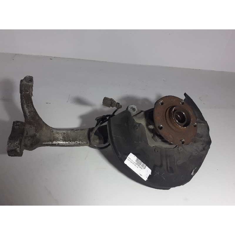 Recambio de mangueta delantera izquierda para audi a4 berlina (8e) a4 8e referencia OEM IAM 8E0407253C  