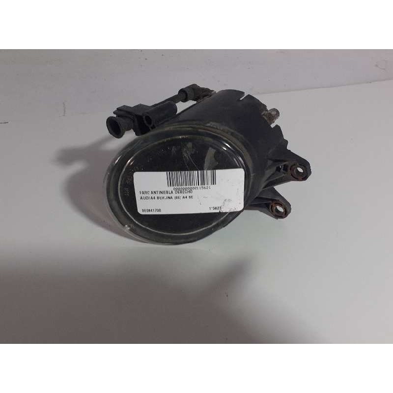 Recambio de faro antiniebla derecho para audi a4 berlina (8e) a4 8e referencia OEM IAM 8E0941700 82430002S 0305063002