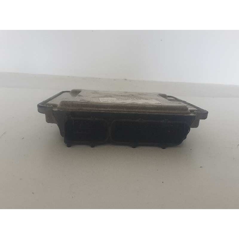 Recambio de centralita motor uce para fiat panda (169) fiat panda referencia OEM IAM 51793116 66ME1KUBH 