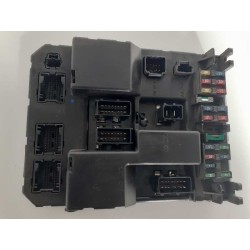 Recambio de caja reles / fusibles para citroën c5 berlina c5 referencia OEM IAM 9651196680  